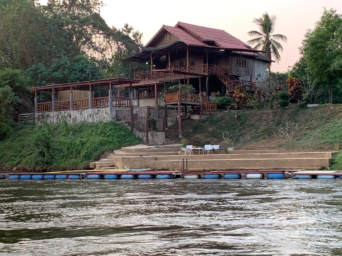 Baanrai Khunya บ้านไร่คุณย่า Ban Huai Maenam Noi Eksteriør bilde