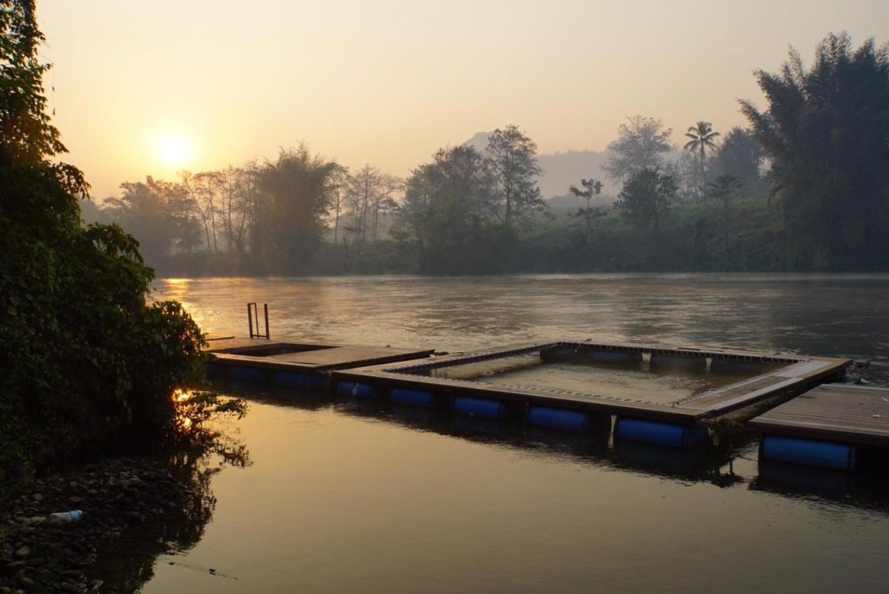 Baanrai Khunya บ้านไร่คุณย่า Ban Huai Maenam Noi Eksteriør bilde